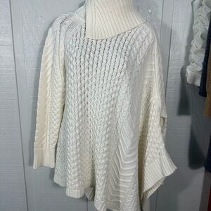 Vince Camuto Women’s Off White Turtleneck Sweater Size Large NWT